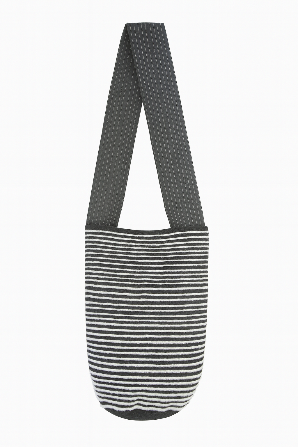 Mochila Tiras Denim Negra Con Blanco