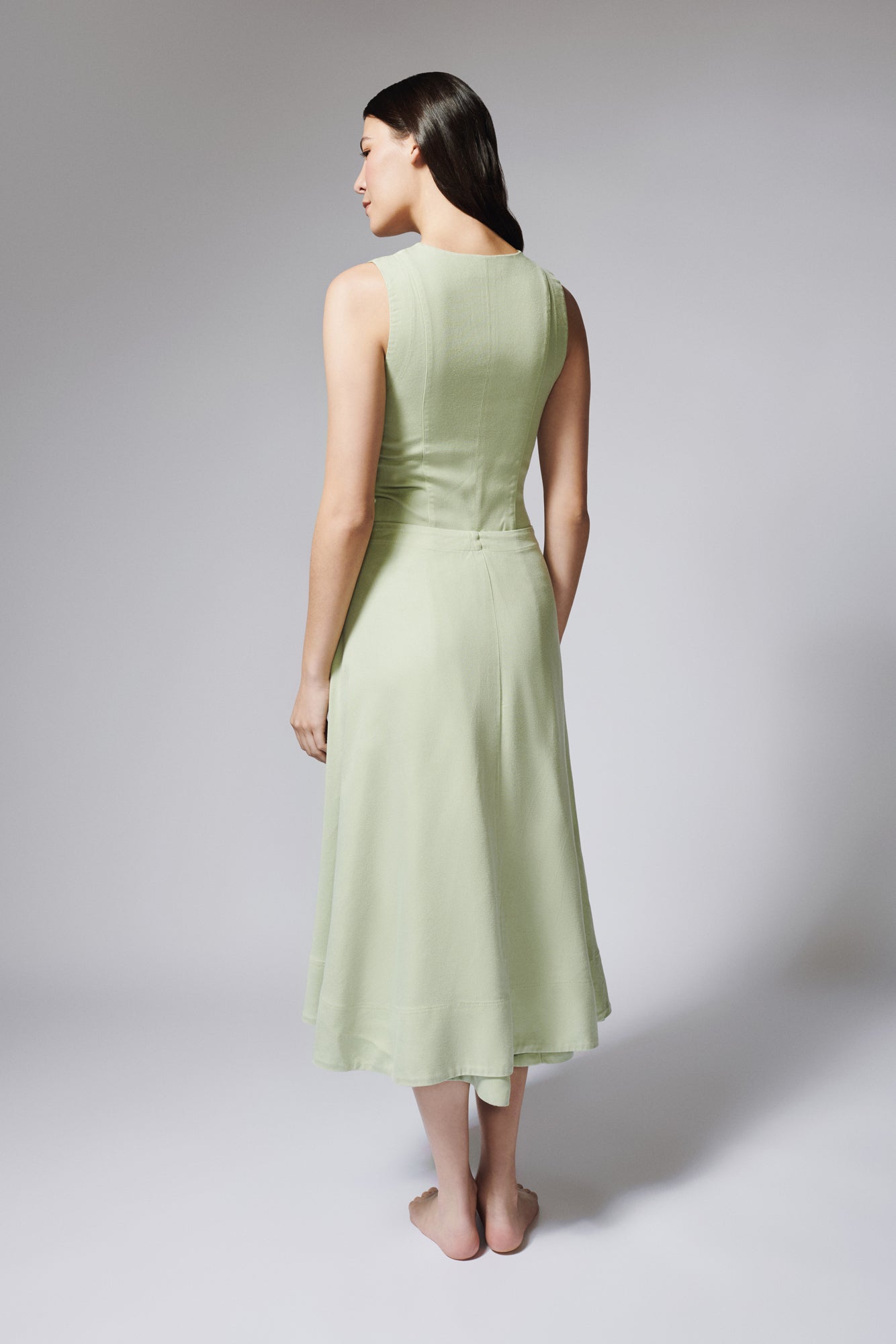 VESTIDO SOBREFALDA VERDE MANZANA