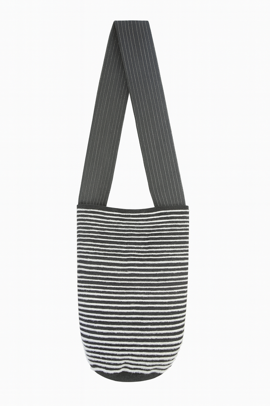 Mochila Tiras Denim Negra Con Blanco